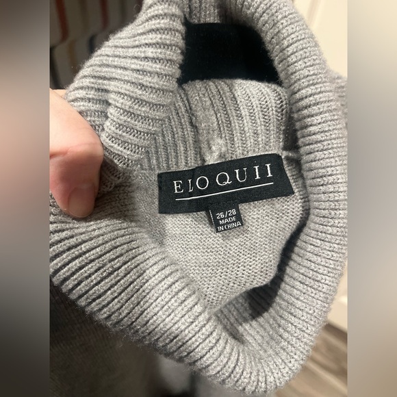 Eloquii Gray Cold Shoulder Turtleneck Sweater - Plus size 26 28 - Picture 6 of 9